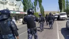 تاجیکستان با قرقیزستان ۹۷۲ کیلومتر مرز مشترَک دارد