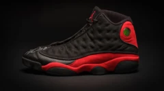 Photo d'une paire de baskett rouge et noire Air Jordan