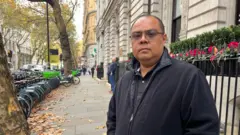 Louis Benavides en Londres, el 13 de noviembre de 2025.