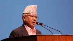 माधवकुमार नेपाल