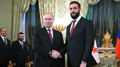 Путин менен аль-Шараа Кремлде жолукту, 15-октябрь 2025-жыл.