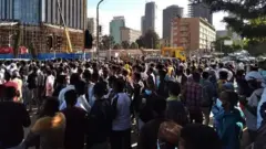ትናንት የጎዳና ላይ ኢፍጣር ለማድረግ አደባባይ የወጣ የሙስሊሙ ማህብረሰብ