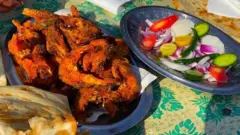 په افغانستان کې په کور د ننه د کبانو روزنه او کاروبار غوړېدلی دی. د کابل – جلال اباد پر لویه لار د کبانو ګڼ خوړنځي شته، چې له دواړو خواوو تېرېدونکي مسافر هلته کبان خوري.