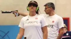 యూసుఫ్, ఇల్యాదా తర్హాన్