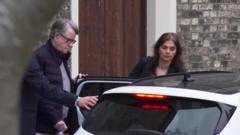 Arrestan al exembajador británico en EE.UU. Peter Mandelson bajo sospecha de mala conducta en un cargo público