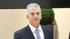 د﻿اوید برنع