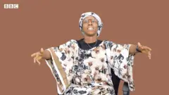 Nwaanyị Nnewi na-akpa mmadụ ọchị