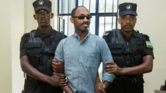 Sankara umwaka ushize yerekwa abanyamakuru nyuma yo gufatwa