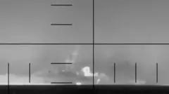 تصویر سیاه و سفید با خطوط اندازه‌گیری یک دوربین در شب