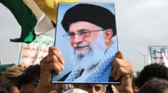 ईरान के सर्वोच्च नेता आयतुल्लाह अली ख़ामेनेई