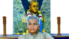 प्रकाश आंबेडकर