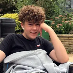 ኦሊ ስቲቨንስ