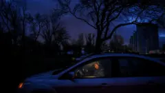 umugore ari mu kizime