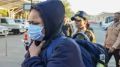 બીબીસી ગુજરાતી, ગુજરાત, અમેરિકાથી ડિપૉર્ટ કરાયેલા ગુજરાતી, અમેરિકા