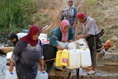 Tunisia is facing the mineral water crisis, and Algeria is denying water to its eastern neighbour