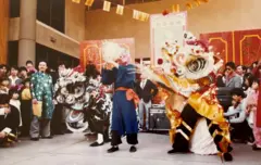 Múa lân đón Tết Quý Hợi 1983 của người Việt tại Los Angeles 
