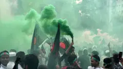 ঢাকার সংসদ ভবন এলাকায় গণঅভ্যুত্থান দিবসের অনুষ্ঠানে যোগ দেন অনেকেই