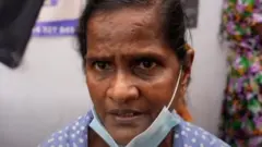 મહિલા