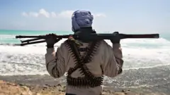 Perompak Somalia mengincar kapal kargo dan kapal tanker 