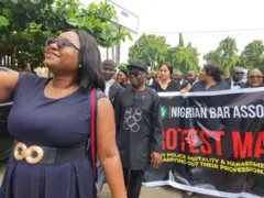 Aworan Femi Falani níbi ìwọdé 