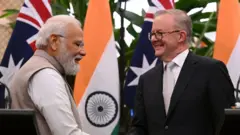 मोदी और अल्बनीज़