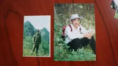 Duas fotografias analógicas do professor Yang nos anos 1990, sob uma mesa vermelha.