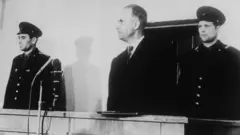 Le procès Penkovsky a été suivi de près par l'Occident