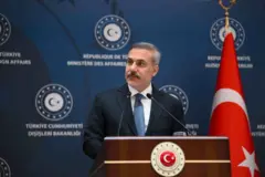 وزیرخارجه ترکیه درباره برقراری ارتباط بین ایران و آمریکا