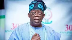 Aworan Aarẹ Bọla Tinubu