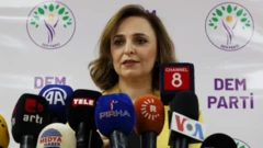 DEM Parti Sözcüsü Ayşegül Doğan