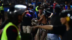 Поранені на стадіоні