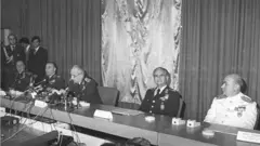 12 Eylül 1980 darbesi generalleri Kenan Evren, Tahsin Şahinkaya