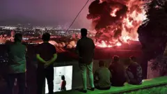 Attaque israélienne contre le dépôt pétrolier de Shahran le 15 juin 2025 à Téhéran, Iran