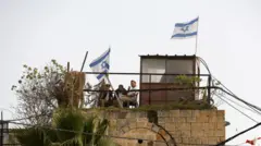 شهرک نشینان