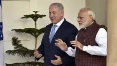 इसराइल के प्रधानमंत्री बिन्यामिन नेतन्याहू और भारत के प्रधानमंत्री नरेंद्र मोदी