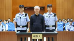 Ông Hứa Gia Ấn là người sáng lập Tập đoàn Evergrande của Trung Quốc.
