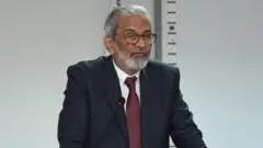 مقبول باقر