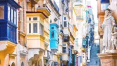 5. مالٹا میں یہ بالکنیاں سابق مکینوں کے ذوق تعمیر کا پتا دیتی ہیں