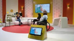 صورة من حلقة دنيانا عن التطبيع مع كورونا