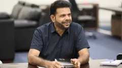 නාමල් කරුණාරත්න