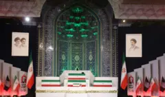 نعش المرشد الأعلى الإيراني الراحل آية الله علي خامنئي خلال مراسم الوداع.