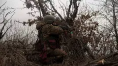 солдат
