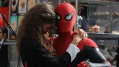 Imagen de spiderman y zendaya 