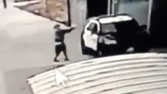 Video del ataquue contra policías en Los Ángeles.