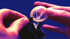 કૉન્ડોમ