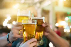 Bira bardakları