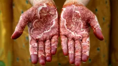 Suuqaan oo gabdhaha yaryar iyo kuwa qaangaarka ah loo iib geeyo ayaa waxaa loo raadiya niman ay guursadaan 