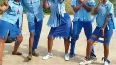 Barattoota yunifoormii isaanii tatarsaasanii sirban