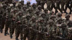 Abasirikare ba Kenya bari ku karasisi