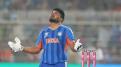 அரையிறுதியில் இந்தியா - சஞ்சு சாம்சன் 'அதிரடி' ஆட்டத்தை மாற்றியது எப்படி?